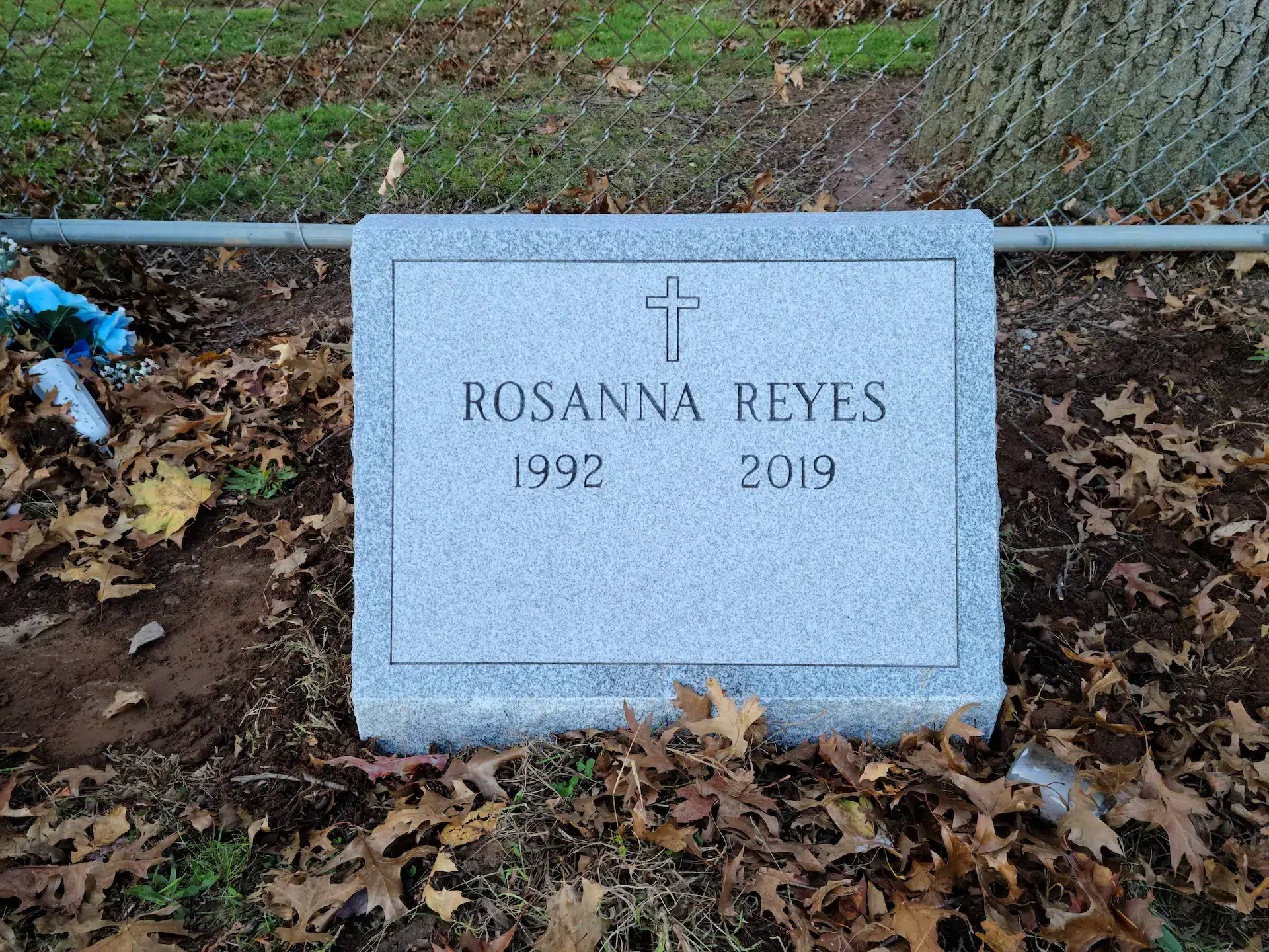 Granite Monument Company hand-carved by Monument Company Finder in NJ — image 5