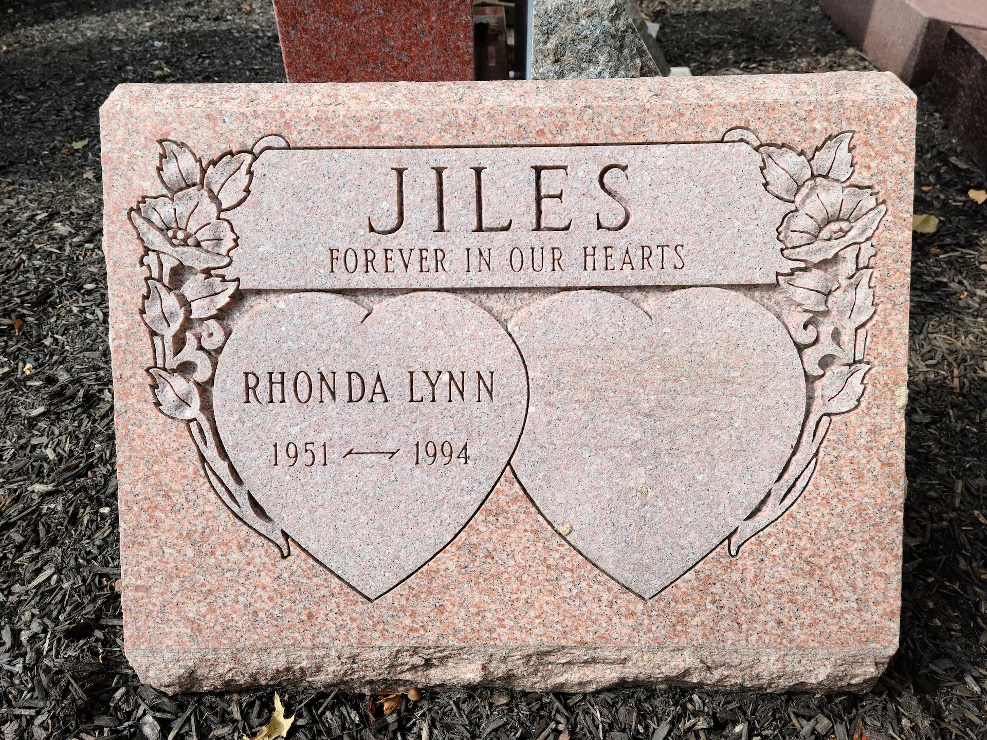 Granite Monument Company hand-carved by Monument Company Finder in NJ — image 7